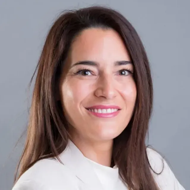 Portrait Stephanie Bold