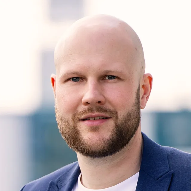 Portrait Dennis Frings