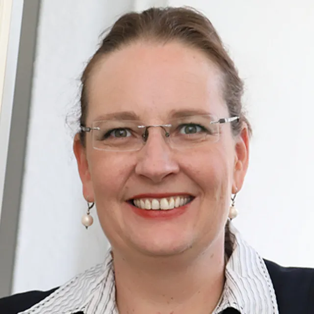 Portrait Yvonne Laage