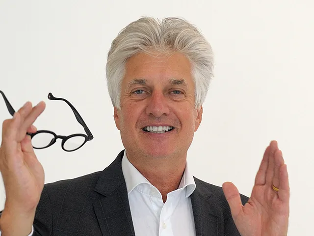 Portrait RA Sven Johns