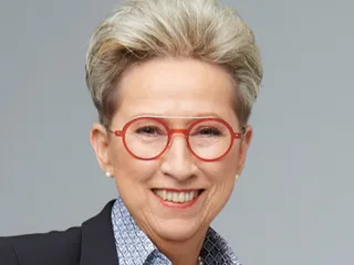 Portrait Foto von Carmen A. Rieger